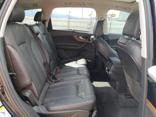2017 Audi Q7 Premium Plus