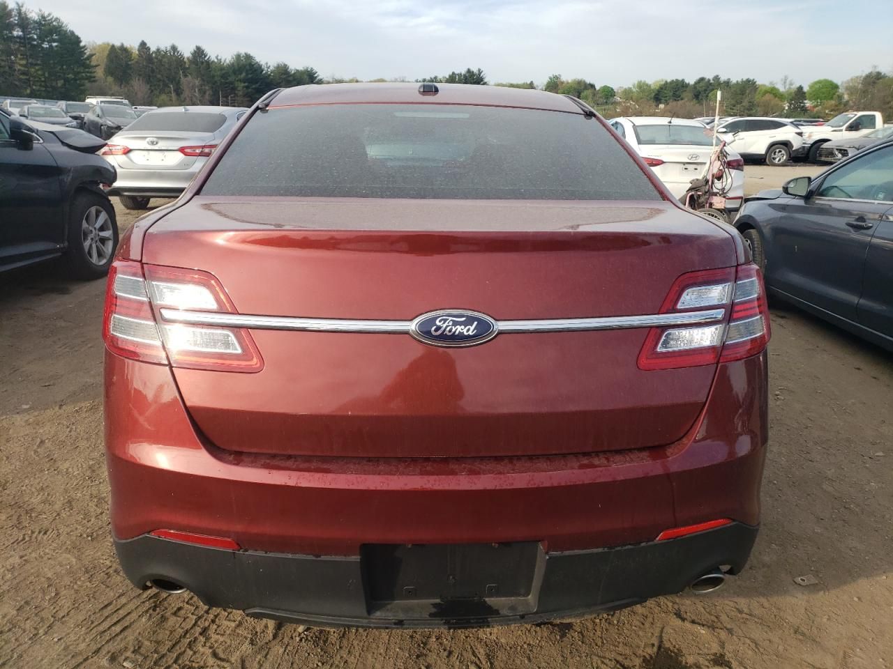 2014 Ford Taurus sel