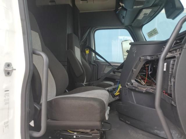 2021 Freightliner Cascadia 126 Semi Truck