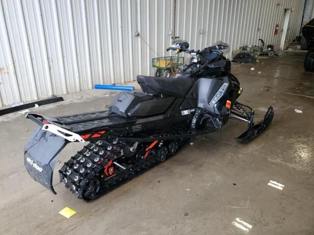2021 Skidoo 2021 Skidoo Snowmobile