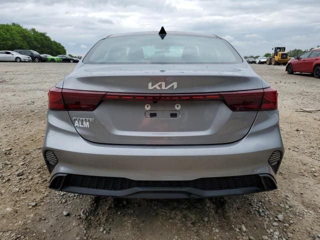 2024 KIA Forte LX