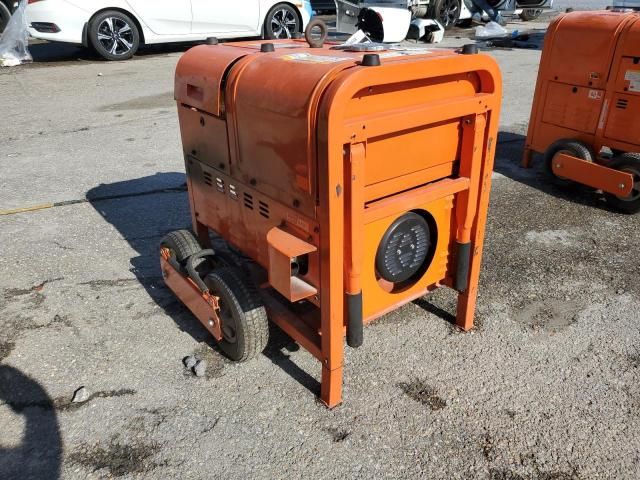2009 Titan TG 7500D