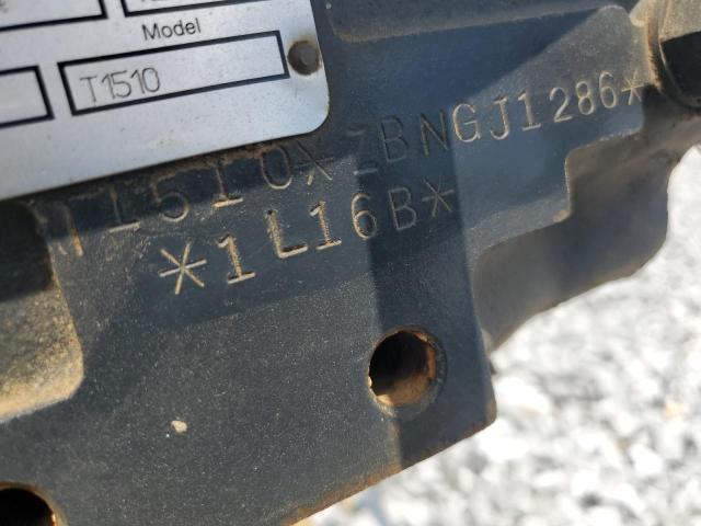 2011 Newholland 2011 New Holland T1510 Tractor