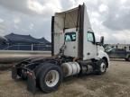 2015 Kenworth T680 Semi Truck