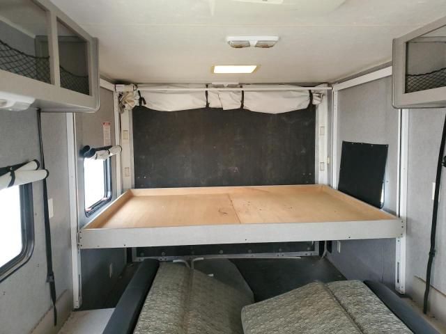 2009 Coachmen Camper