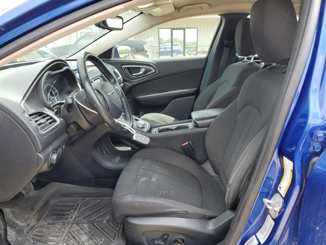 2016 Chrysler 200 Limited