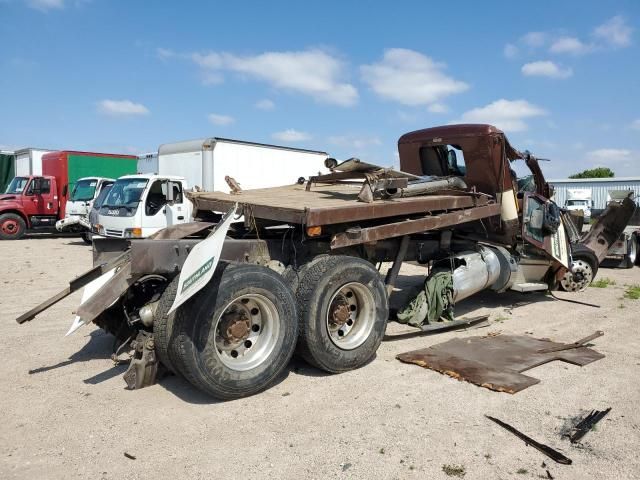 2021 Peterbilt 567