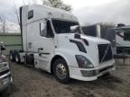 2016 Volvo VNL Semi Truck