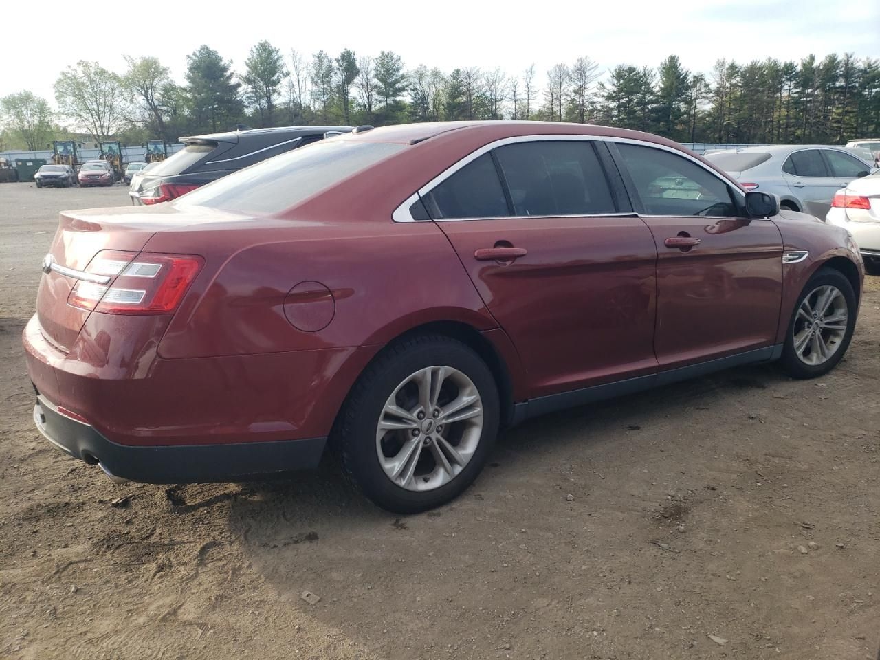 2014 Ford Taurus sel