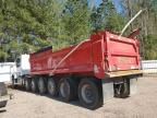 2019 Volvo VHD Dump Truck