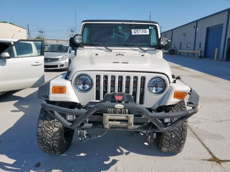 2004 Jeep Wrangler / TJ Rubicon