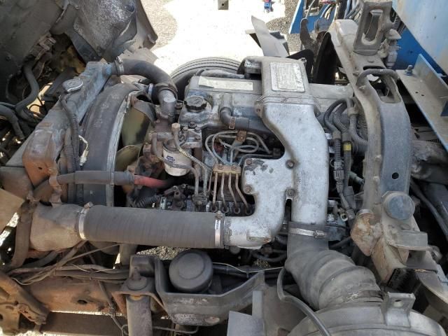 2004 Hino FB FB1817