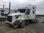 2007 Volvo VNL Semi Truck