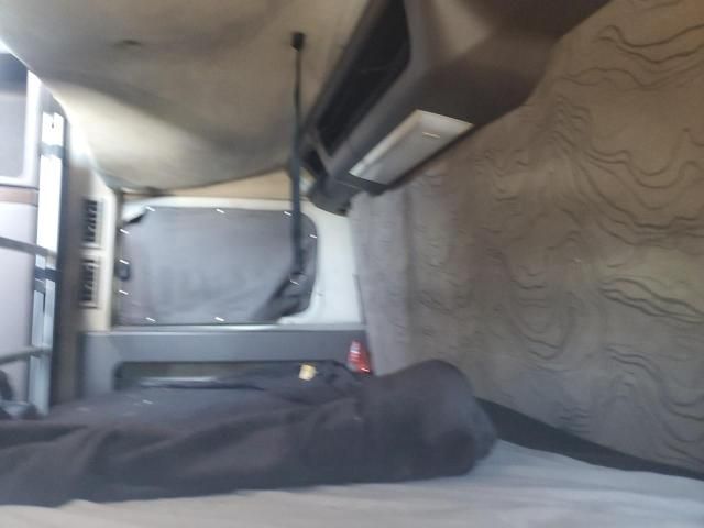 2017 Volvo VNL Semi Truck
