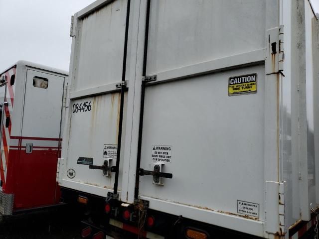 2004 Leaf Vacuume Trailer