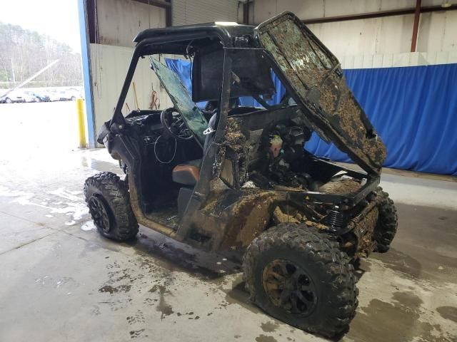2024 Can-Am Defender Limited Cab HD10