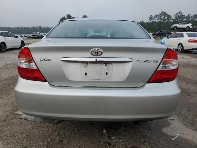 2004 Toyota Camry LE