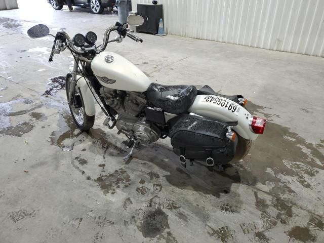 2003 Harley-Davidson XL883 Hugger