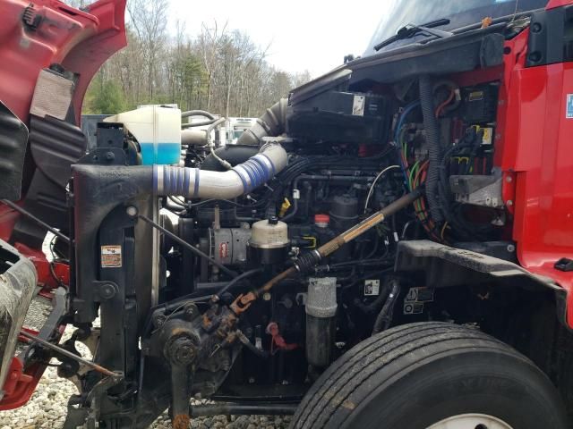 2021 Kenworth T680 Semi Truck
