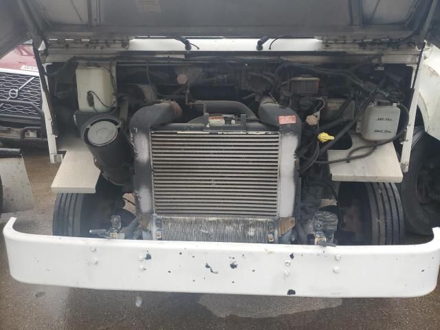 2001 Freightliner Chassis M Line WALK-IN Van