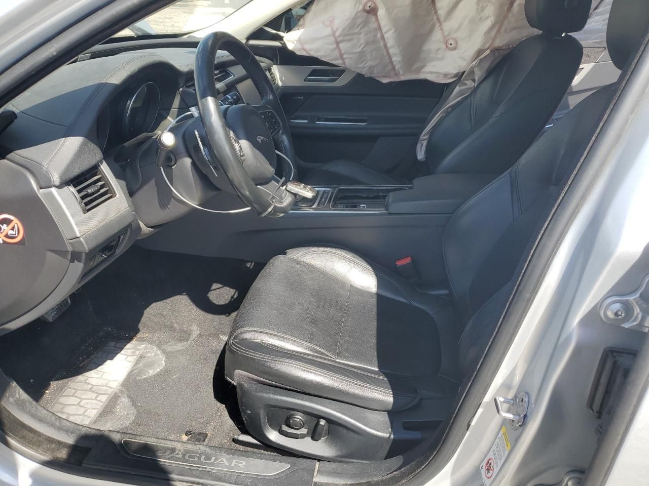 2016 Jaguar Xf Prestige