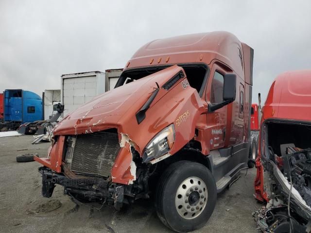 2018 Freightliner Cascadia Semi Truck