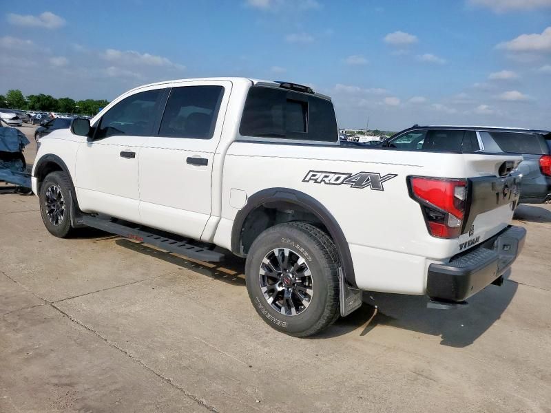 2021 Nissan Titan SV