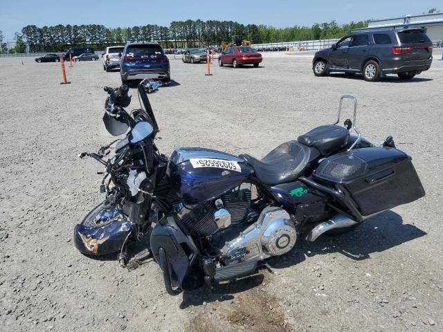 2016 Harley-Davidson Flhxse CVO Street Glide