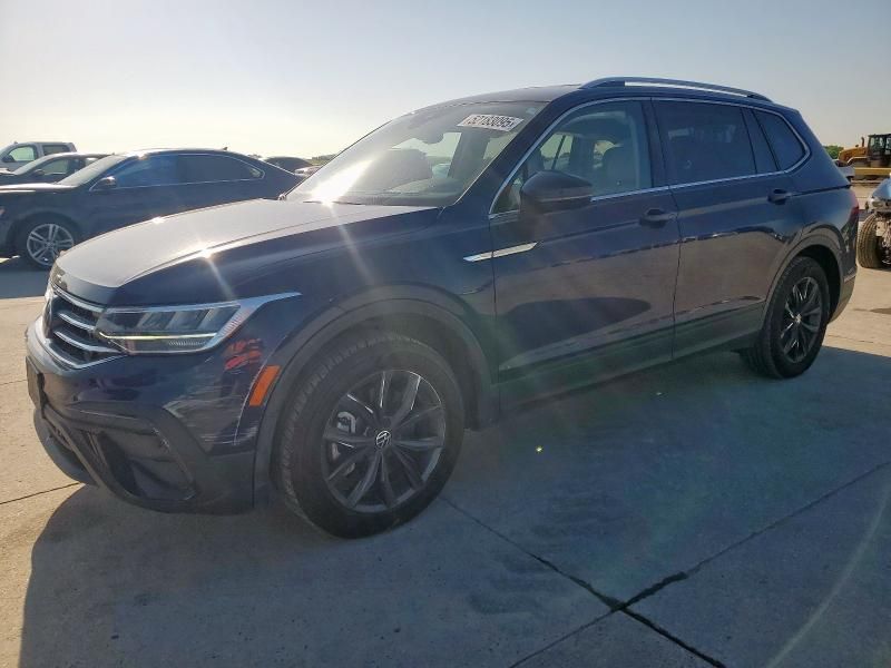 2022 Volkswagen Tiguan SE