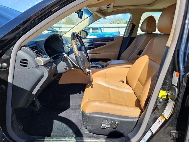2015 Lexus LS 460