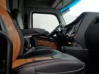 2022 Kenworth T680 Semi Truck