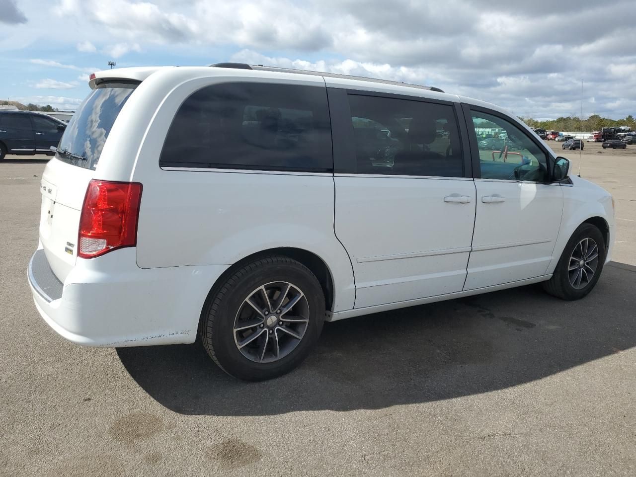 2017 Dodge Grand Caravan sxt