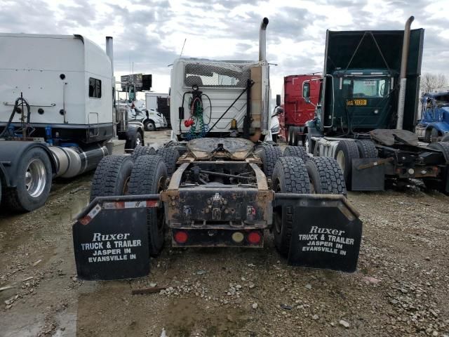 2005 International 8600 Semi Truck