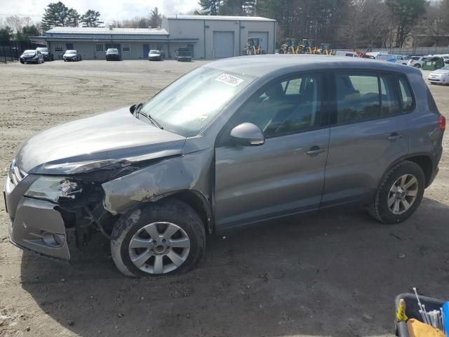 2010 Volkswagen Tiguan SE