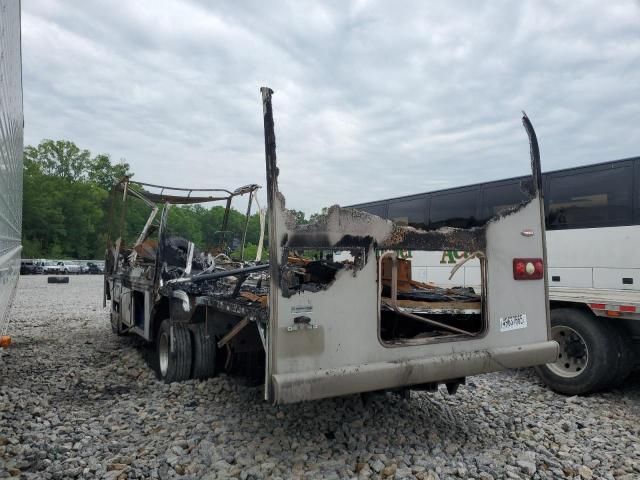 2014 Winnebago 31KE