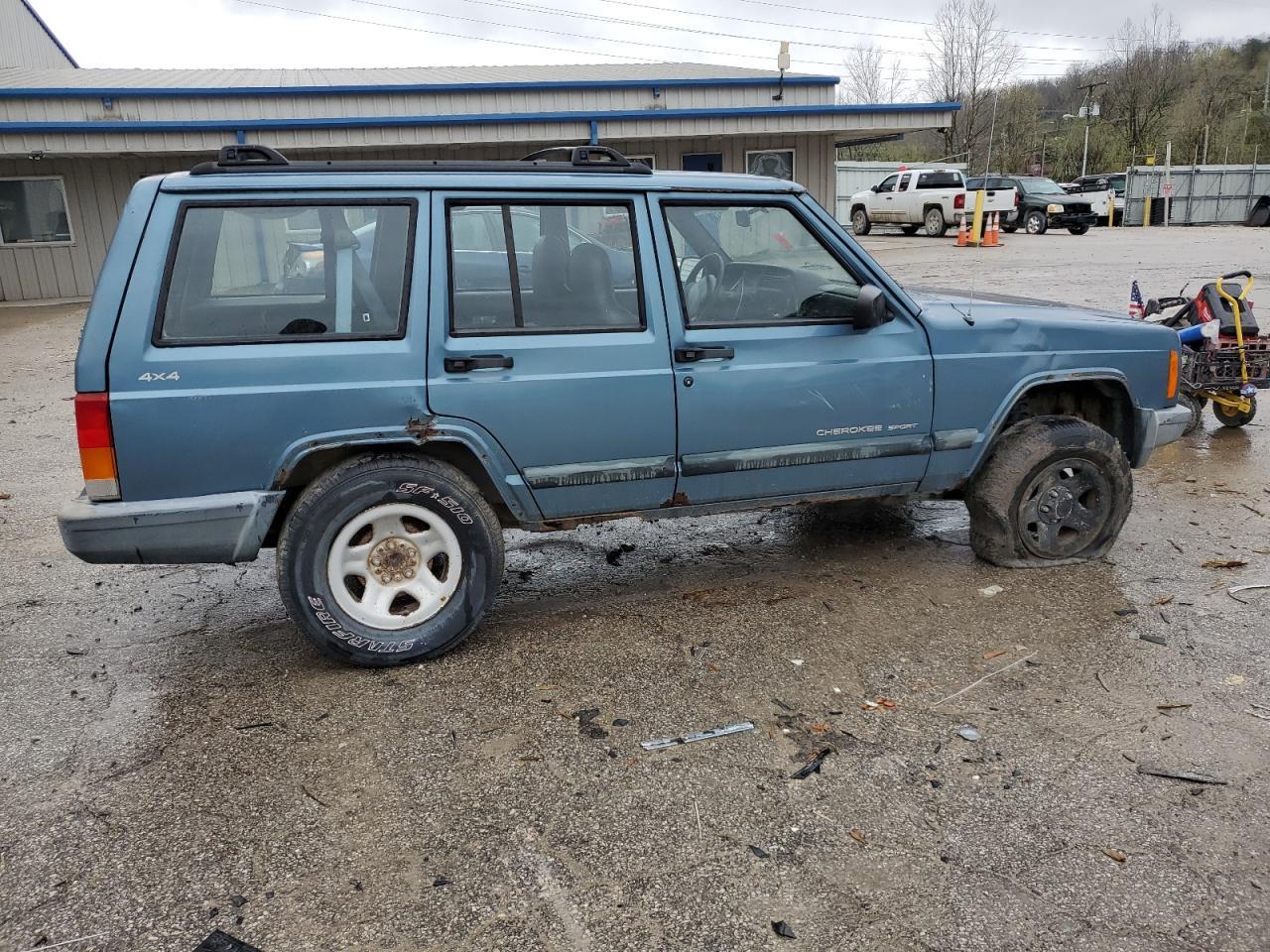 1999 Jeep Cherokee Sport