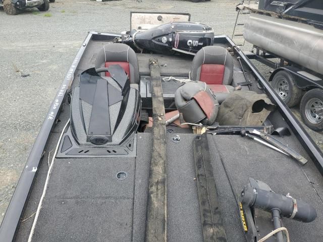 2018 Land Rover 2018 Landau Boat CO Boat