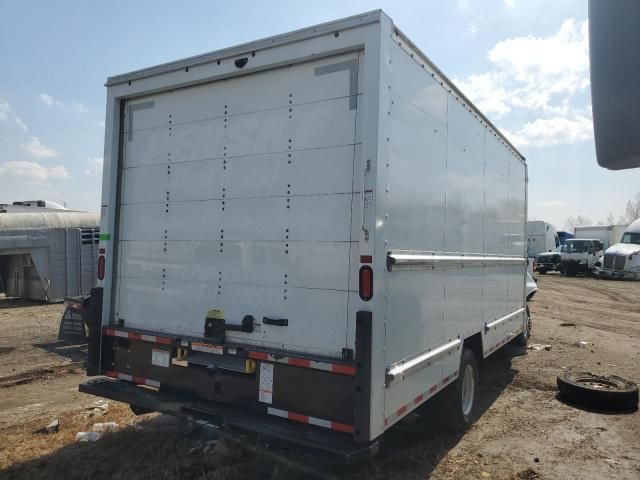 2022 GMC Savana Cutaway G3500