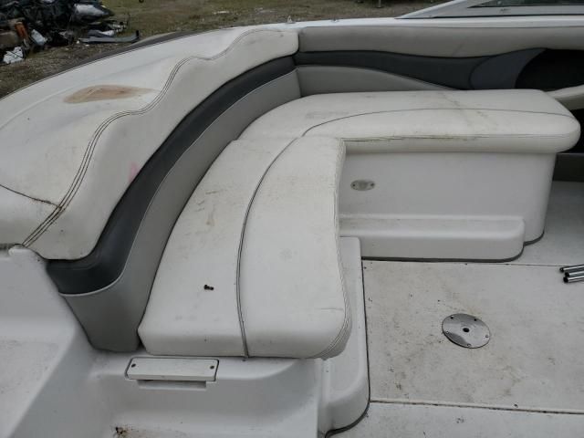 2000 Four Winds Boat