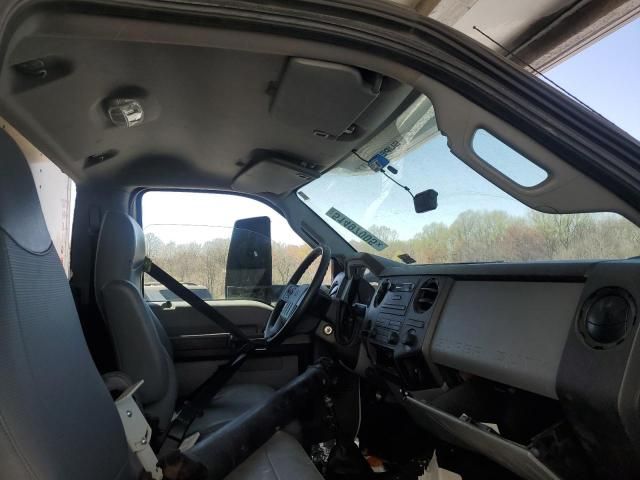2019 Ford F650 Super Duty BOX Truck