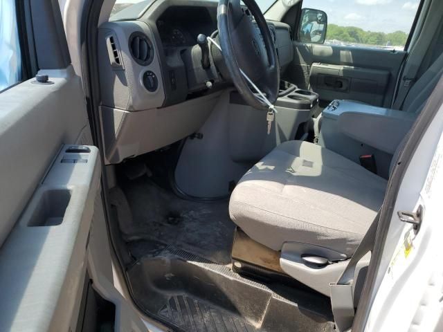 2014 Ford Econoline E250 Van