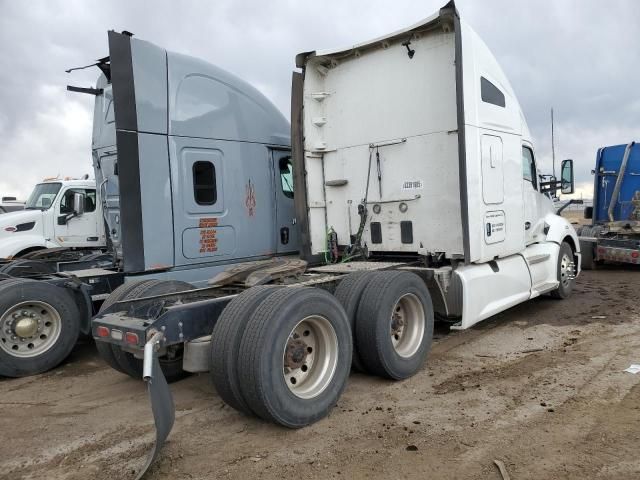 2019 Kenworth T680 Semi Truck