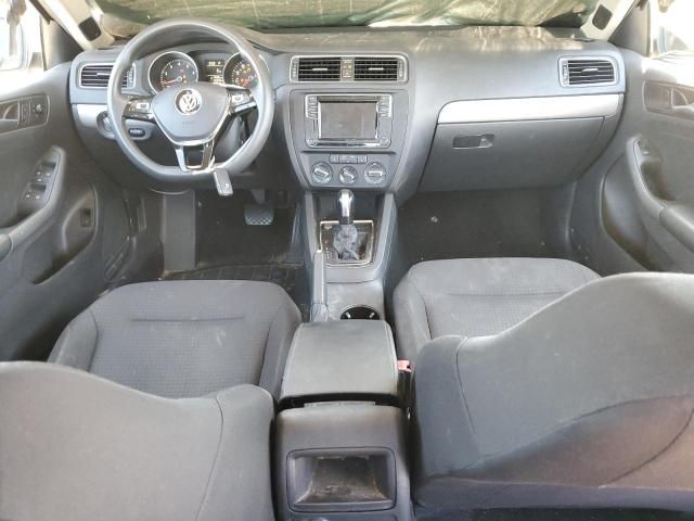 2016 Volkswagen Jetta SE
