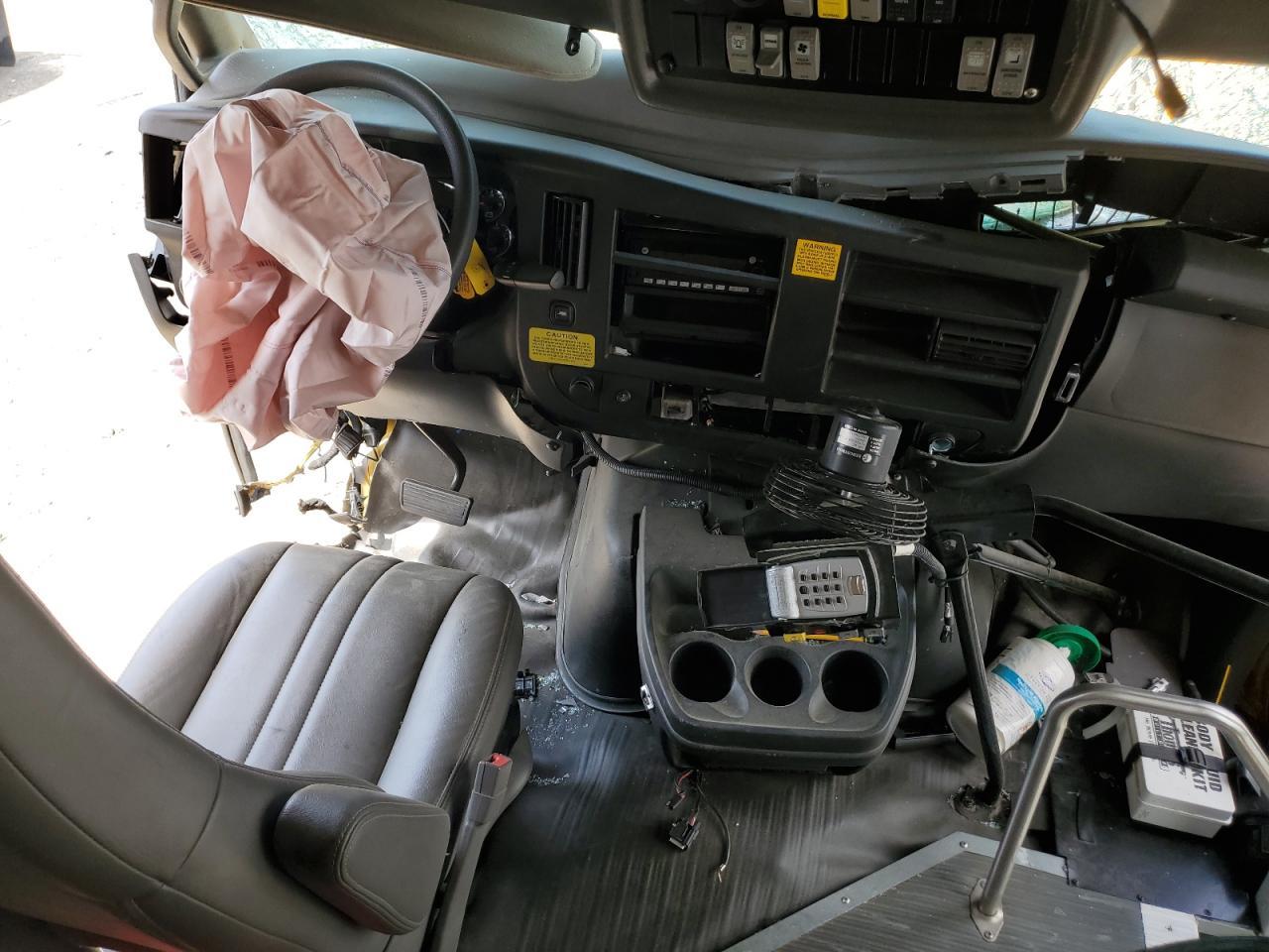 2021 Chevrolet Express G3500