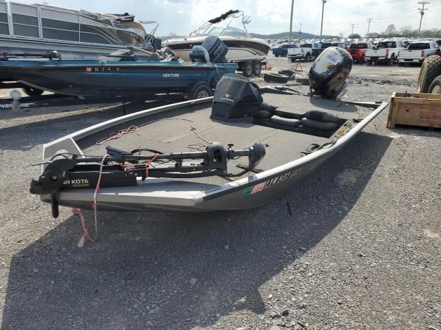 2021 Crescent Boat