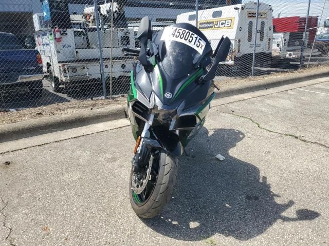 2021 Kawasaki ZX1002 D