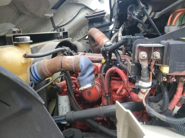 2015 International 4000 4300