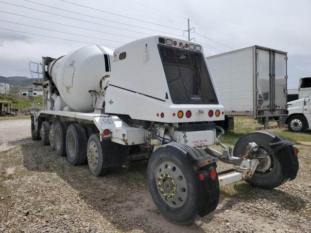 2014 Oshkosh Motor Truck Co. 2014 Oshkosh S Series Ready MIX Truck