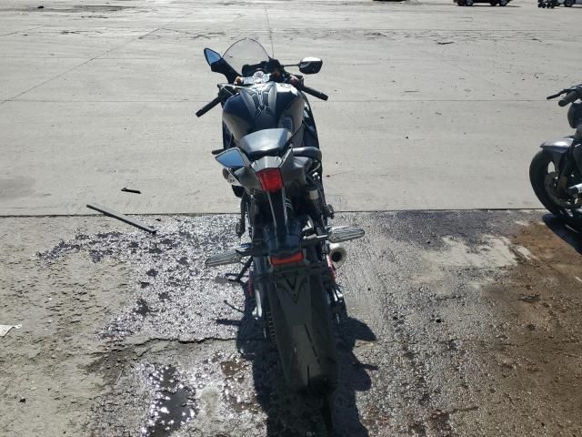2024 Yamaha YZFR7