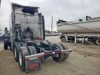 2017 Peterbilt 579 Semi Truck